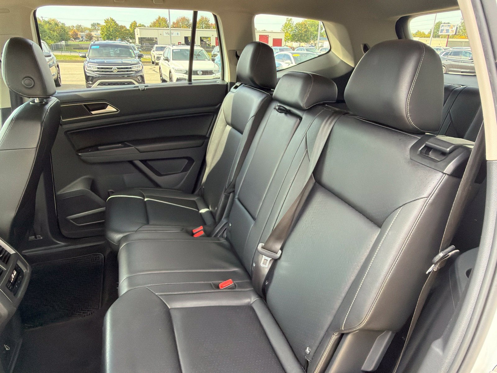 Used 2018 Volkswagen Atlas SE FWD image 44