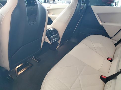 New 2026 BMW iX xDrive45 image 12