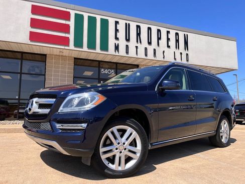 Used 2016 Mercedes-Benz GL 450 4MATIC image 1