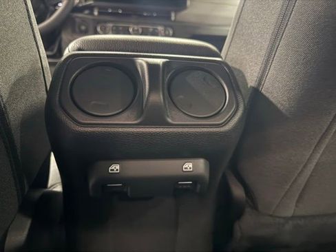 New 2026 Jeep Gladiator Sport image 21