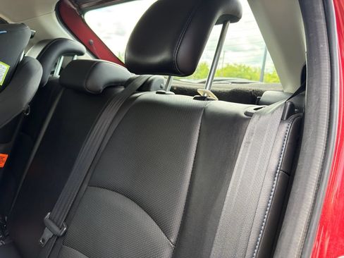 Used 2020 Toyota Yaris XLE FWD image 7