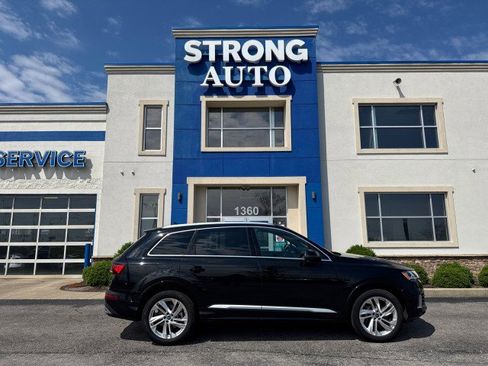 Used 2023 Audi Q7 2.0T Premium w/ Convenience Package AWD/4WD image 18