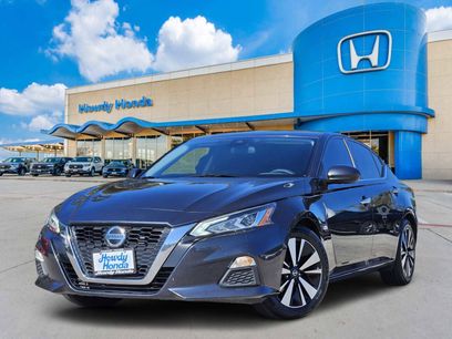 Used 2022 Nissan Altima 2.5 SV