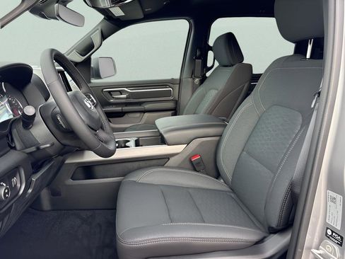 New 2026 RAM 1500 4x4 Crew Cab image 28