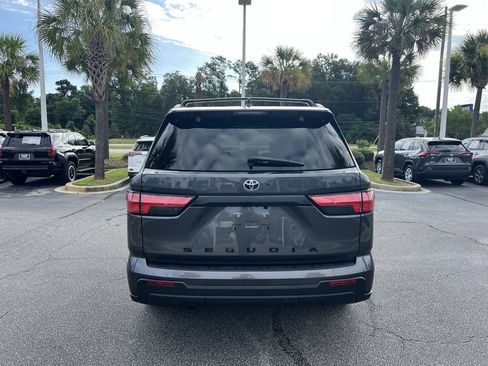 Used 2024 Toyota Sequoia SR5 w/ SR5 Premium Package AWD/4WD image 9