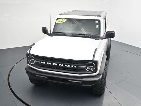 Used 2025 Ford Bronco 2-Door AWD/4WD image 23