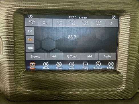 Used 2023 Jeep Wrangler Unlimited AWD/4WD image 19