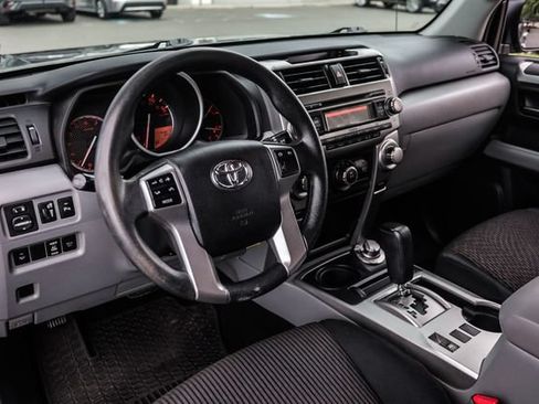 Used 2013 Toyota 4Runner SR5 w/ Convenience Pkg AWD/4WD image 26