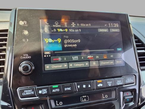 Used 2019 Honda Odyssey Elite image 5