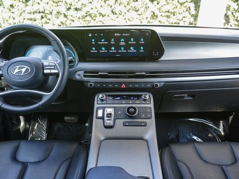 Used 2024 Hyundai Palisade SEL FWD image 10
