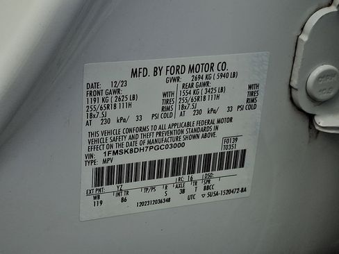 Certified 2023 Ford Explorer XLT AWD/4WD image 28