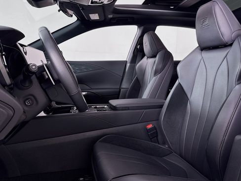 Used 2023 Lexus RX 500h F Sport w/ Cold Area Package image 17