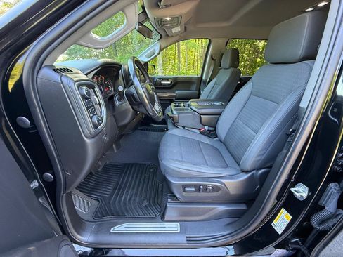 Used 2021 Chevrolet Silverado 1500 RST w/ Redline Edition AWD/4WD image 13