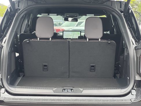 New 2026 Ford Explorer Platinum RWD image 20