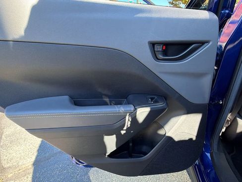 Used 2024 Subaru Crosstrek 2.5i Sport image 14