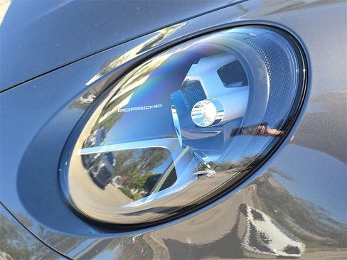 Used 2021 Porsche 911 Carrera image 35