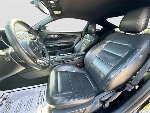 Used 2016 Ford Mustang V6 w/ Equipment Group 051A image 21
