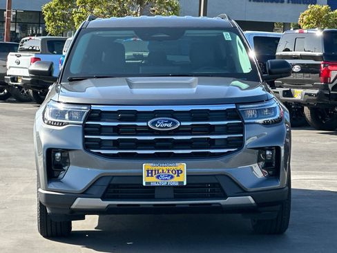 New 2026 Ford Explorer Active w/ Active Comfort Package AWD/4WD image 9