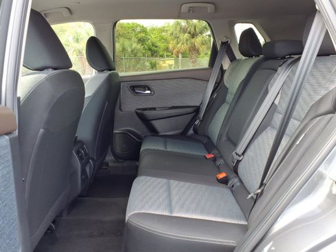 Certified 2023 Nissan Rogue SV image 8