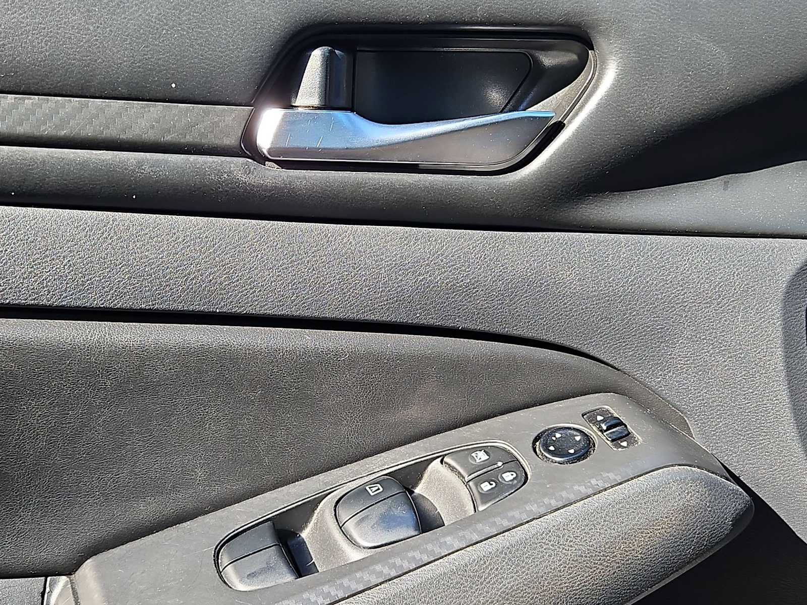 Used 2022 Nissan Altima 2.5 S FWD image 19