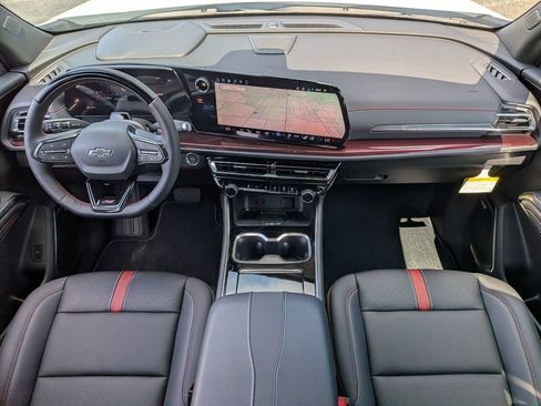 New 2026 Chevrolet Traverse RS FWD image 24