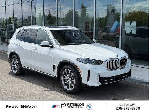New 2026 BMW X5 xDrive50e w/ Premium Package AWD/4WD image 7