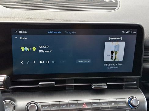 Used 2024 Hyundai Kona SEL image 17