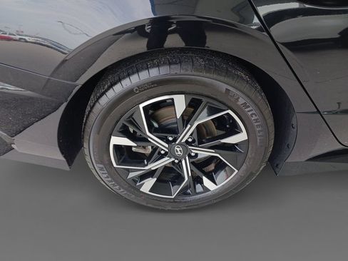 Used 2025 Hyundai Sonata SEL FWD image 10