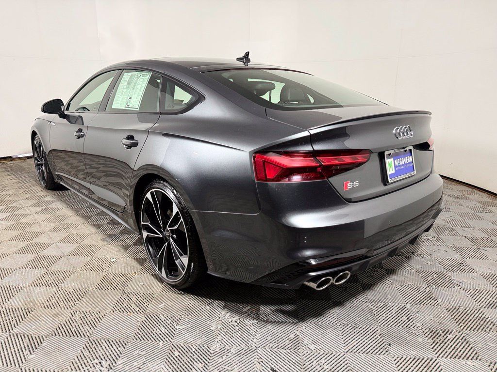 Used 2022 Audi S5 Prestige AWD/4WD image 4