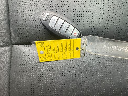 Used 2021 Nissan Altima 2.5 Platinum AWD/4WD image 30