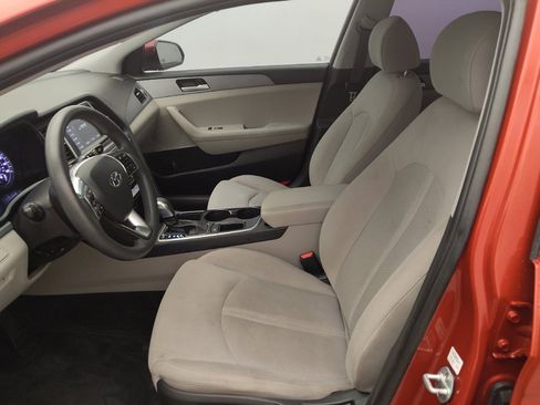 Used 2018 Hyundai Sonata SE FWD image 17
