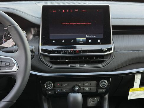 New 2026 Jeep Compass Latitude image 14