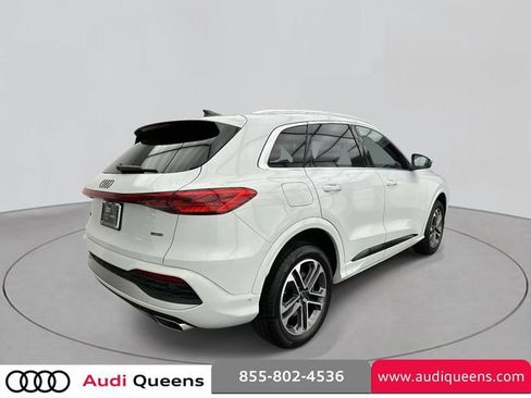 Used 2025 Audi Q5 Premium w/ Convenience Package AWD/4WD image 4