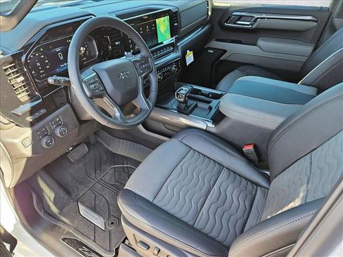 New 2026 Chevrolet Silverado 1500 ZR2 image 3