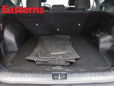 Used 2022 Hyundai Tucson SEL w/ Convenience Package AWD/4WD image 9