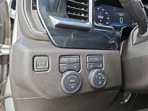 Used 2024 Chevrolet Silverado 1500 RST w/ Z71 Off-Road Package image 16