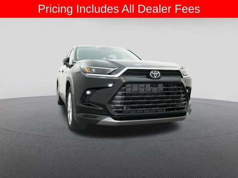 New 2026 Toyota Grand Highlander AWD image 30