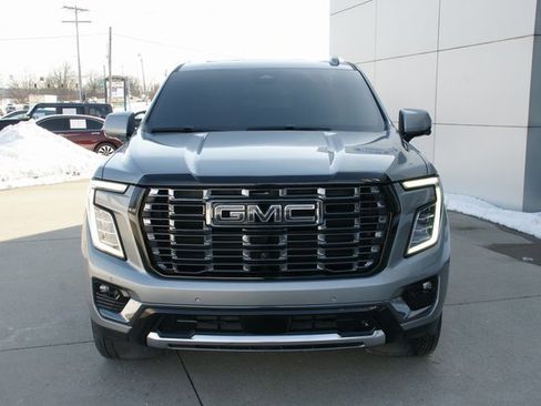 Used 2025 GMC Yukon Denali Ultimate image 7