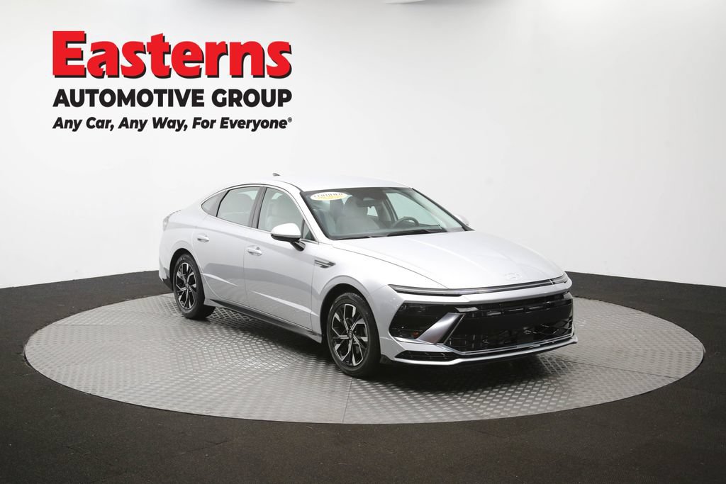 Used 2025 Hyundai Sonata SEL FWD image 52