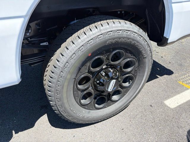 New 2026 Ford F350 Lariat w/ Black Appearance Package AWD/4WD image 8