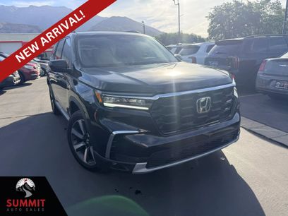 Used 2025 Honda Pilot Touring