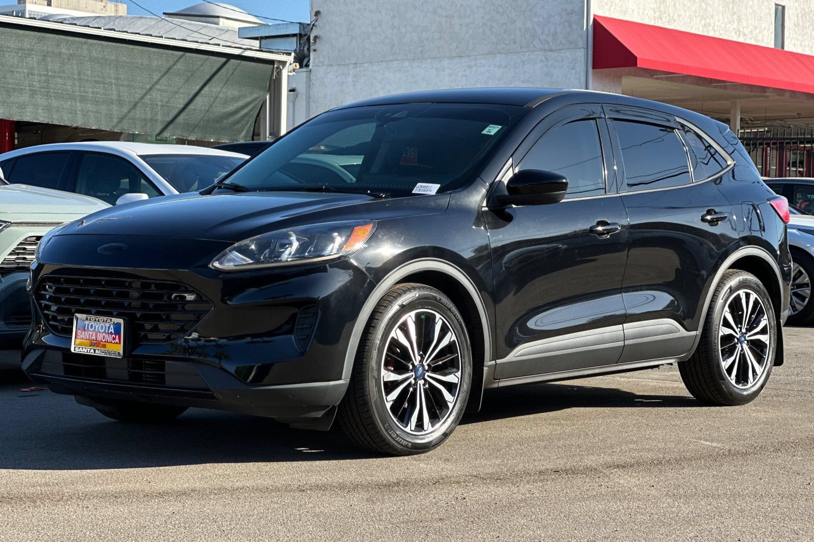 Used 2022 Ford Escape SE w/ SE Sport Appearance Package FWD image 8