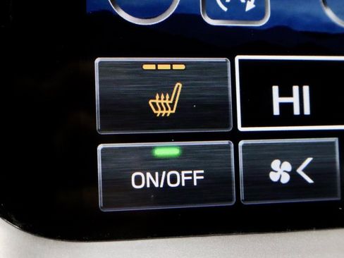 Used 2023 Subaru Legacy Premium image 5