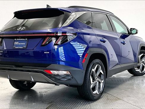 Certified 2023 Hyundai Tucson Limited AWD/4WD image 2