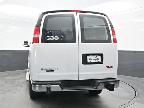 Used 2025 GMC Savana 2500 w/ Driver Convenience Package RWD image 5