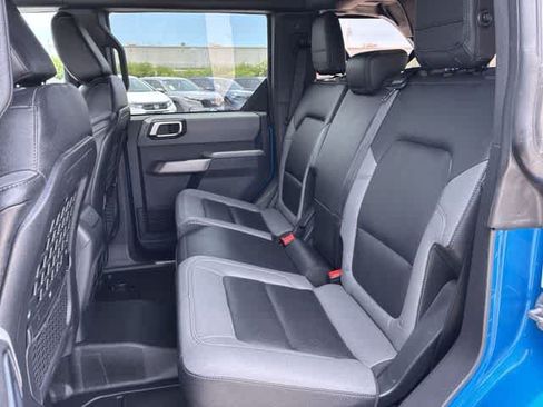 Used 2023 Ford Bronco Black Diamond AWD/4WD image 21
