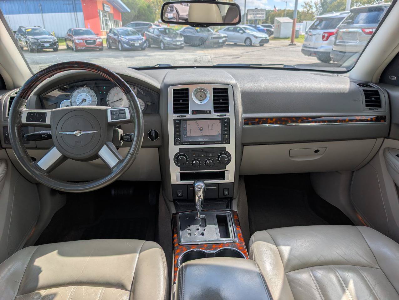 Used 2008 Chrysler 300 C RWD image 30