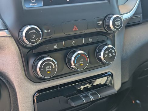 Certified 2023 RAM 1500 Big Horn AWD/4WD image 20
