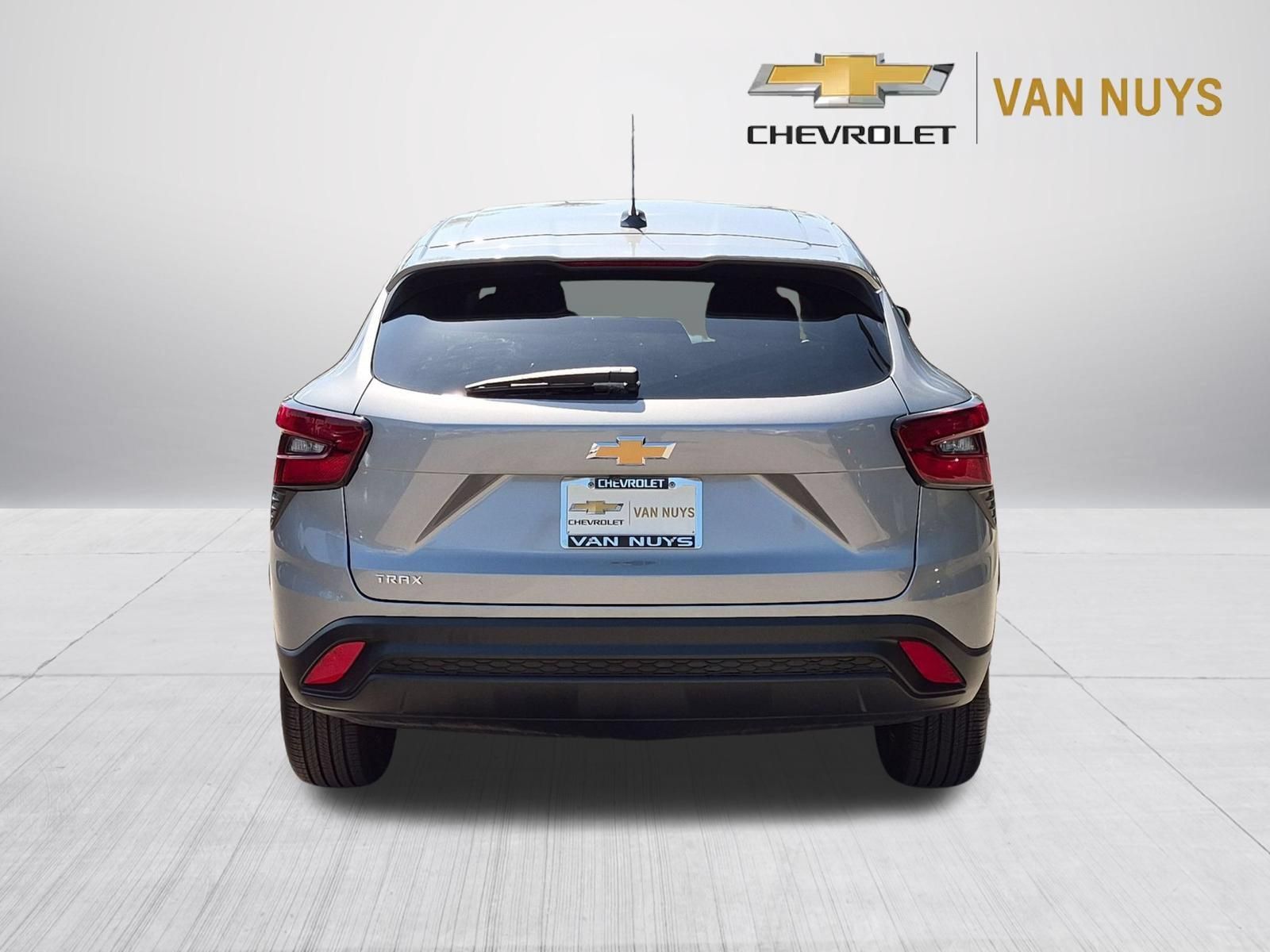Used 2026 Chevrolet Trax LS FWD image 6