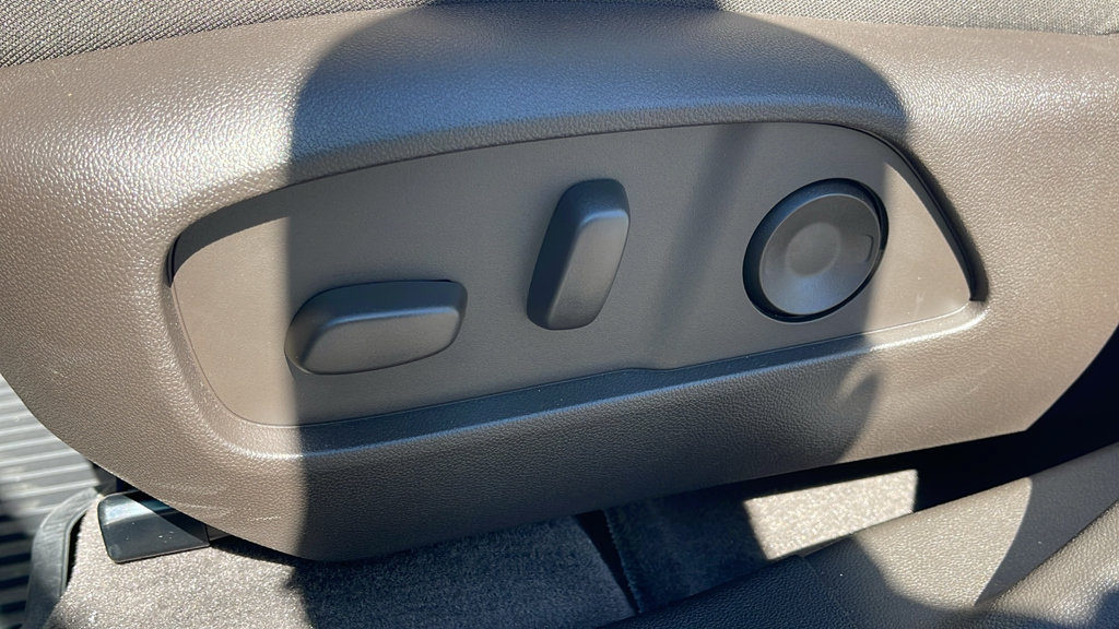 New 2027 GMC Terrain Denali w/ LPO, Floor Liner Package AWD/4WD image 14
